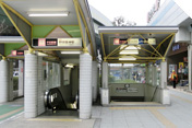 地下鉄千日前線「野田阪神駅」・JR東西線「海老江駅」④出入口